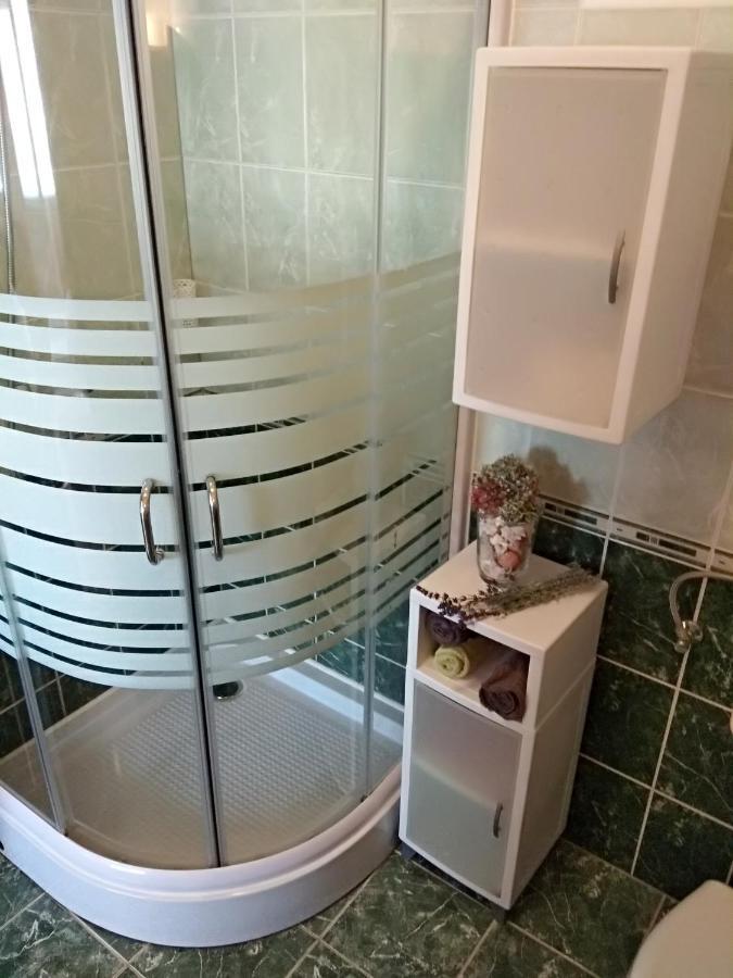 Yellow Apartmanhaz Bük Eksteriør bilde
